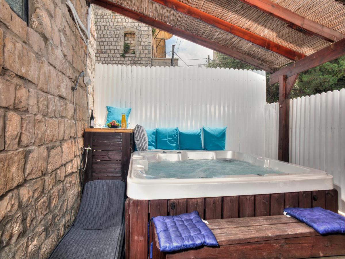 אבני החושן - סוויטות יוקרה בצפת העתיקה - Avnei Hachoshen - Luxury Suites In The Old City מראה חיצוני תמונה