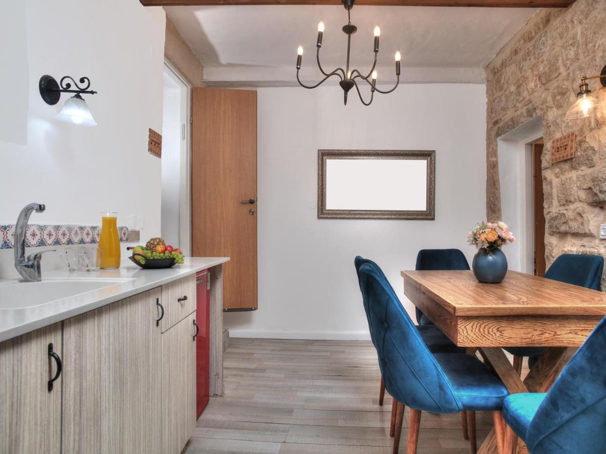 אבני החושן - סוויטות יוקרה בצפת העתיקה - Avnei Hachoshen - Luxury Suites In The Old City מראה חיצוני תמונה