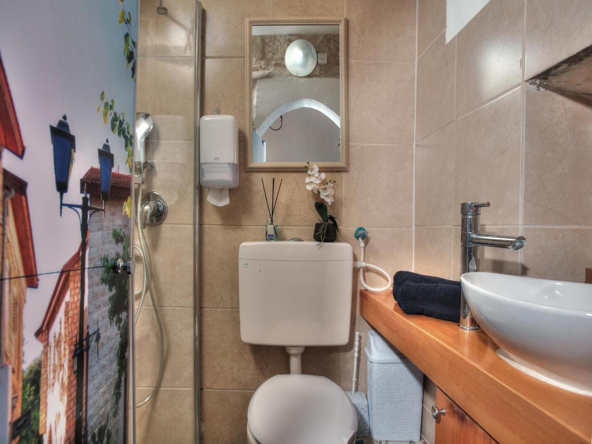 אבני החושן - סוויטות יוקרה בצפת העתיקה - Avnei Hachoshen - Luxury Suites In The Old City מראה חיצוני תמונה